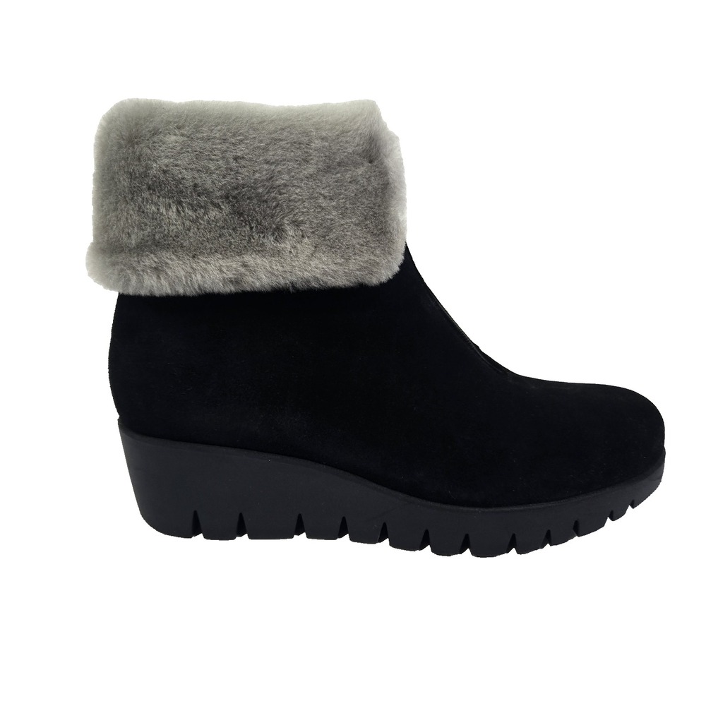 La Canadienne Womens 8.5M Timmy Black Beauty Wedge Bootie Lamb Shearling NIB